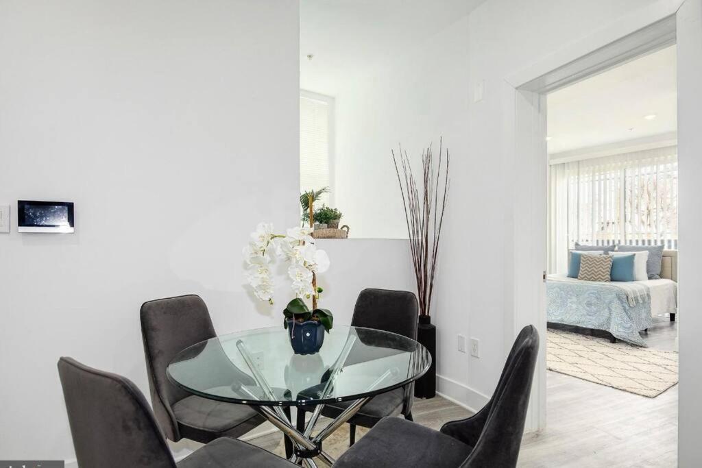 וושינגטון Amazing Capital Hill Apt , Step Away Gym, Shopping מראה חיצוני תמונה